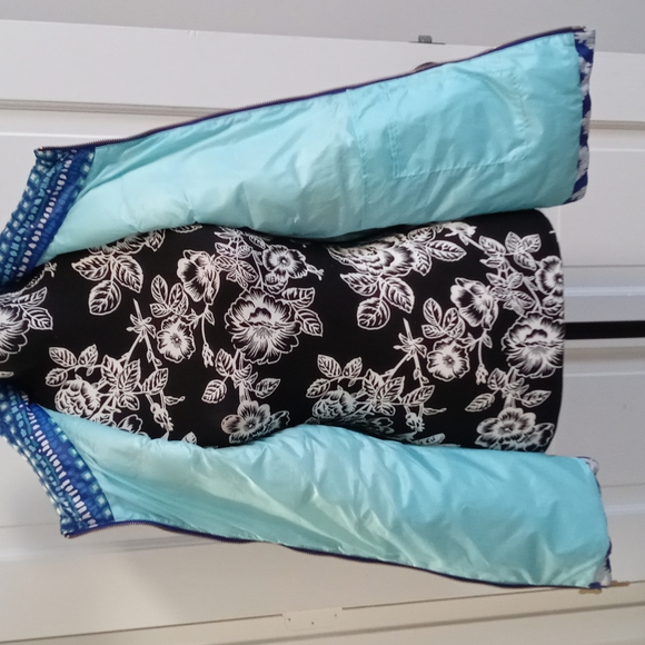 💙HTF/RARE Lilly Pulitzer💙 - Essia Masterpiece Puffer Vest - Picture 6 of 15